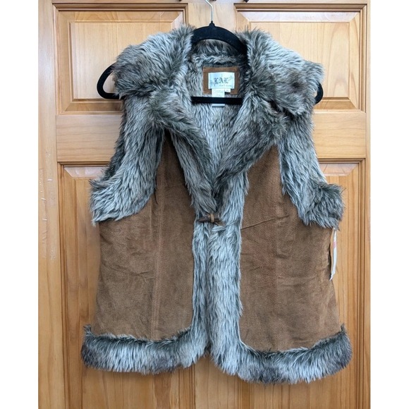 Live a Little Jackets & Blazers - LAL LIve A Little Size XL Lined Faux Fur Brown Suede NEW Vest